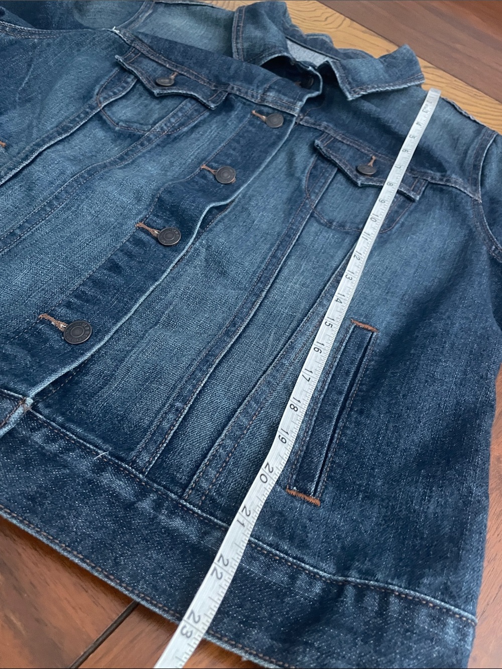 Old Navy Blue Denim Trucker Jacket M70 - Picture 8 of 10